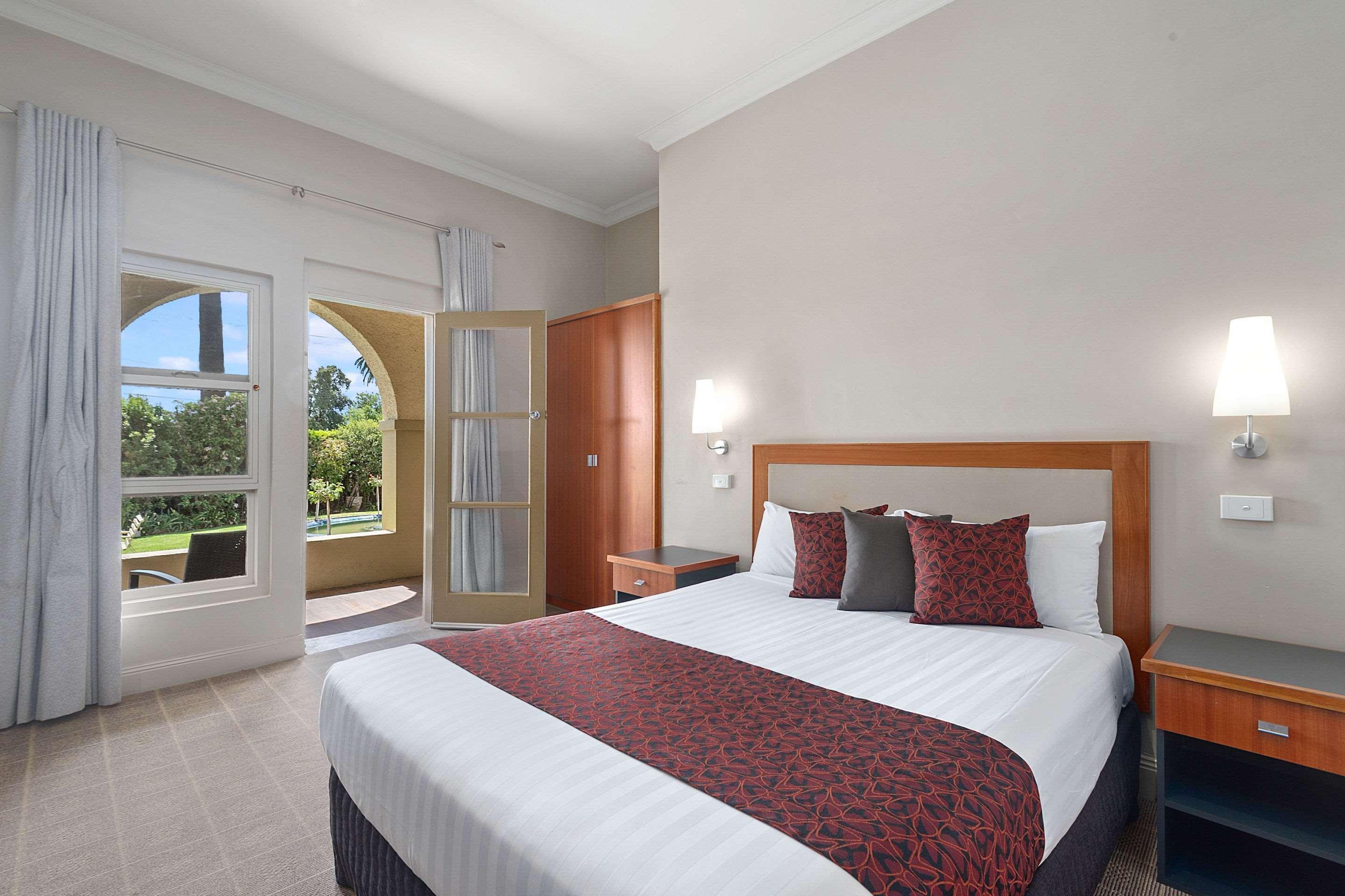 Quality Hotel Mildura Grand Exterior photo